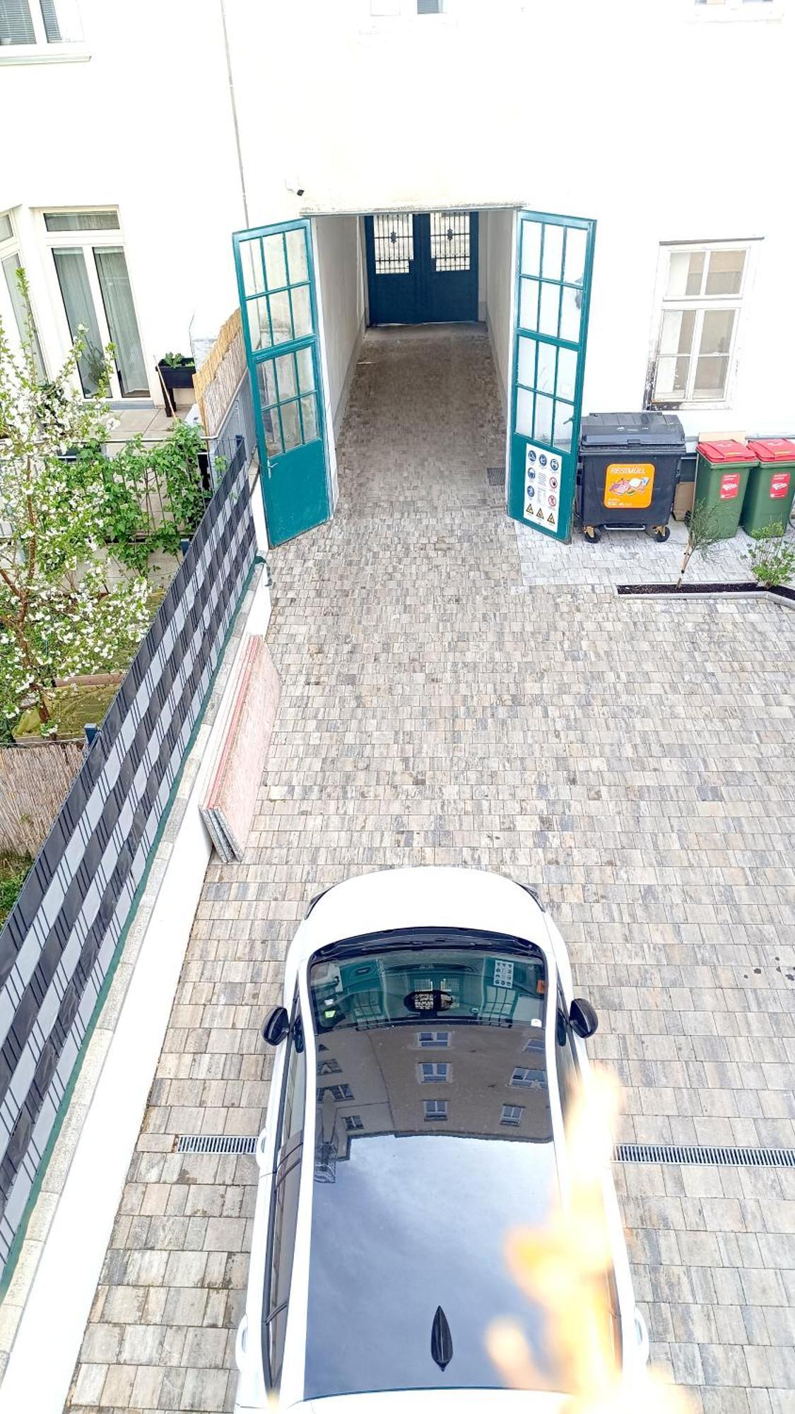 Cozy In Location With Free Parking Wiedeń