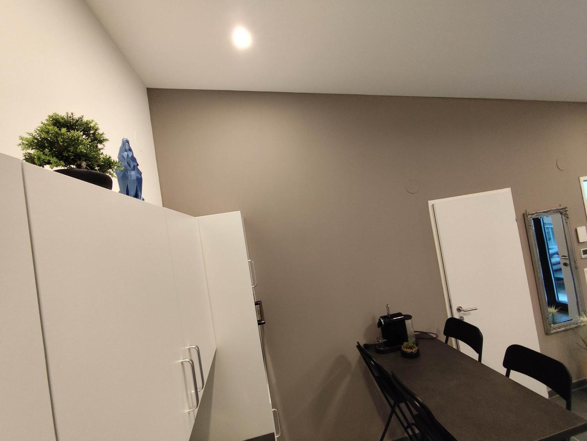 Cozy In Location With Free Parking Apartament