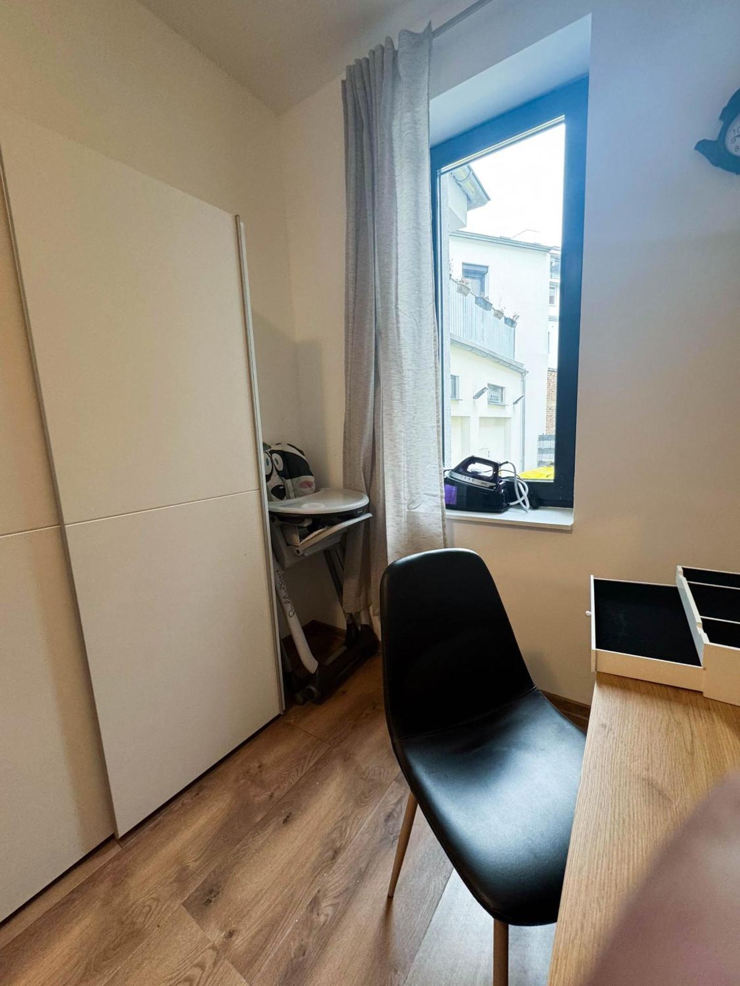 Apartament Cozy In Location With Free Parking