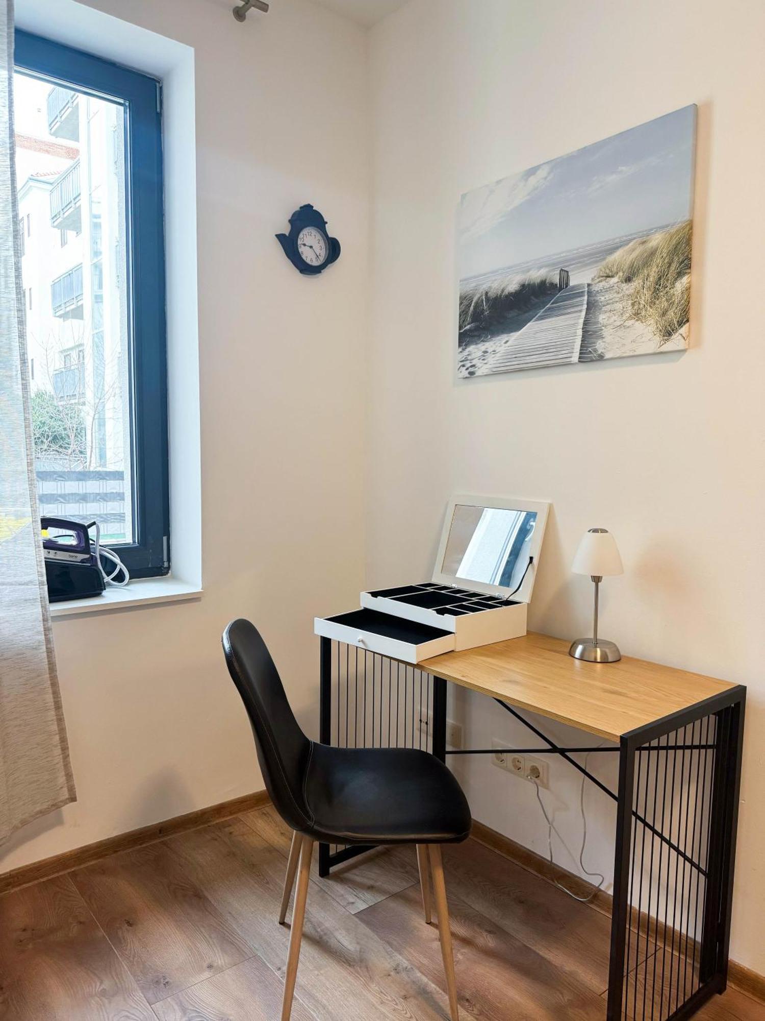 Apartament Cozy In Location With Free Parking