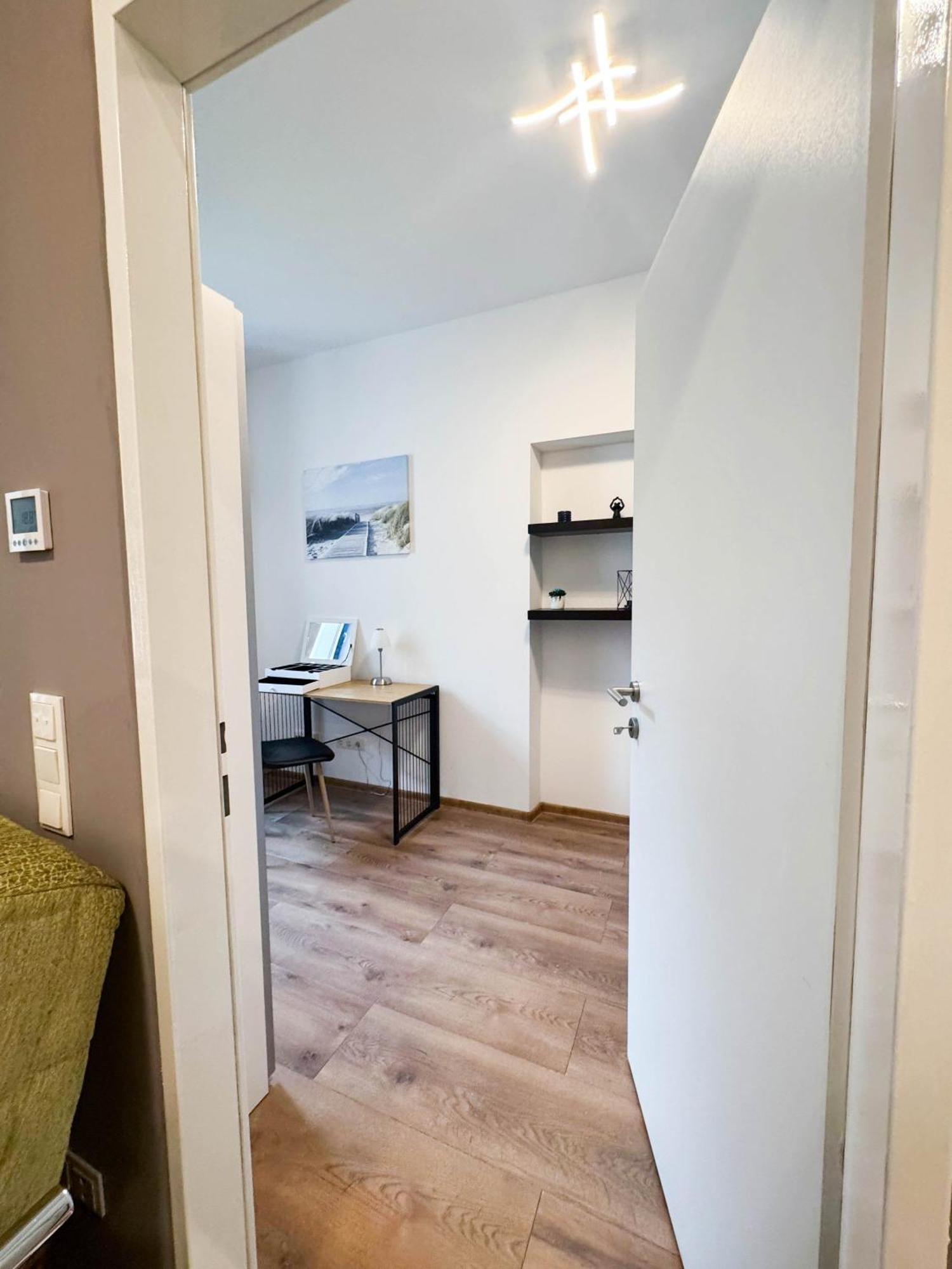 Cozy In Location With Free Parking * Wiedeń
